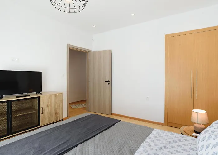 Mandraki City Center Apartments
