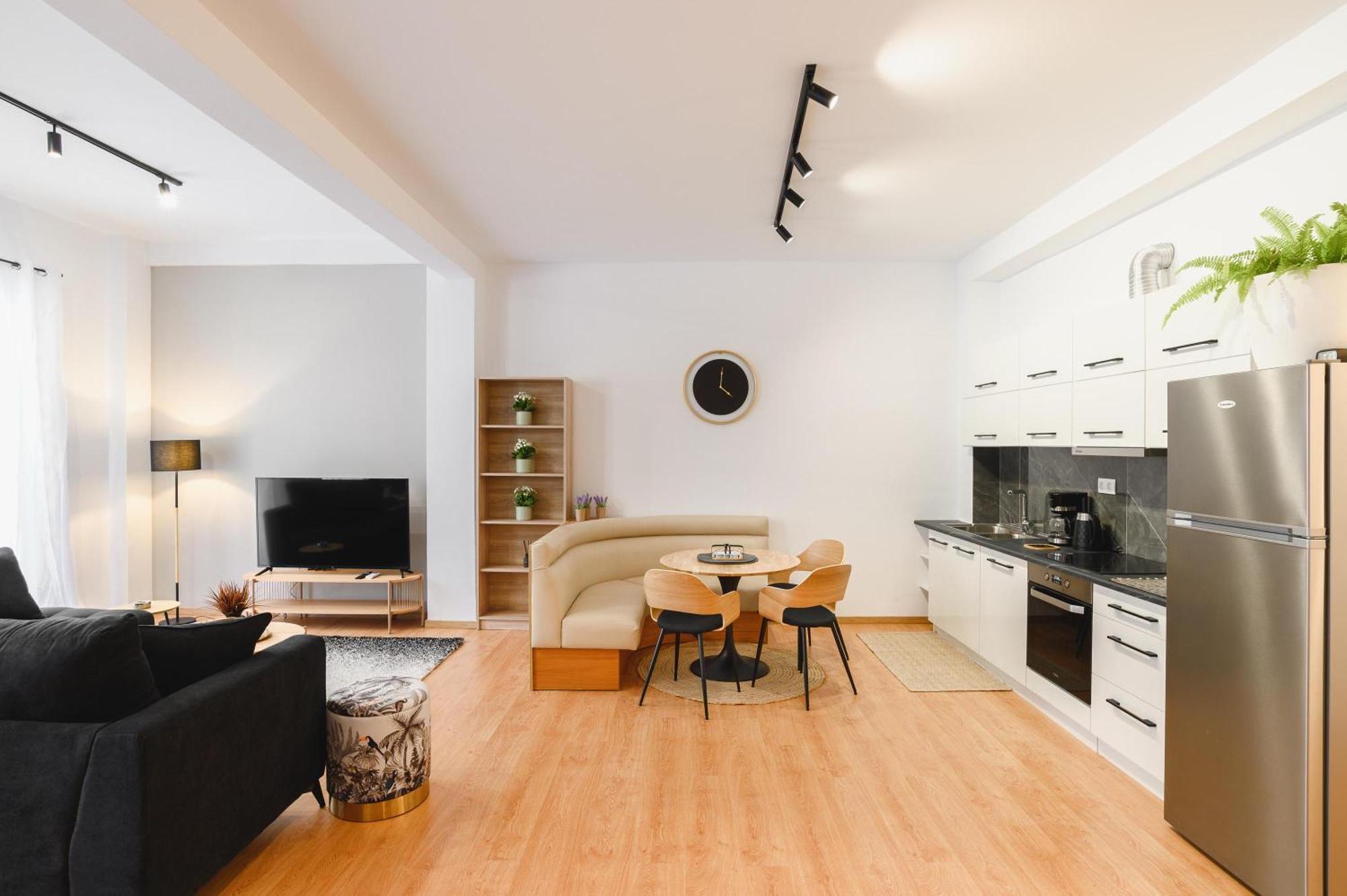 Apartment Mandraki Center Rhodes City